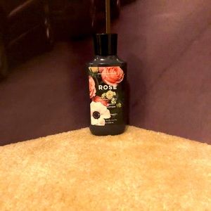Bath and Body Works Rose!